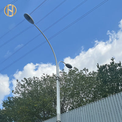 3m 6m 8m 12m Custom Hot Dip Galvanized Octagonal Solar Road Light Pole Desain