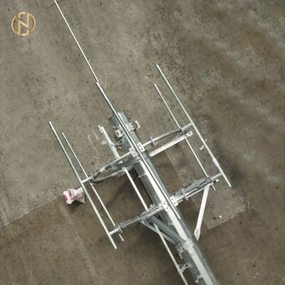 membeli Tiang Baja Tiang Telekomunikasi Diproduksi dengan Baja Berkekuatan Tinggi dan Galvanis Celup Panas untuk Ketahanan Korosi online manufacture
