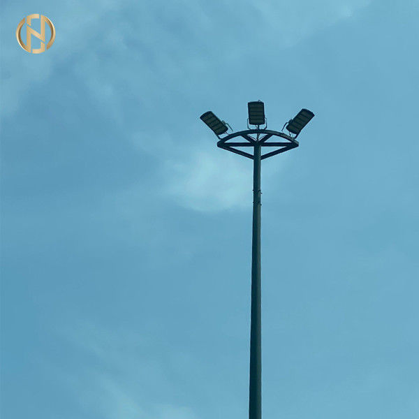 Tiang Lampu Tiang Tinggi 20M 25M 30M Hot Dip Galvanis