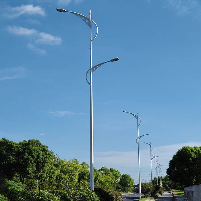 Desain tiang lampu jalanan yang dapat disesuaikan dengan bahan baja galvanis panas