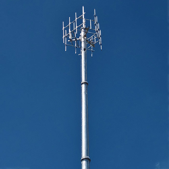 Customized Hot Dip Galvanized Steel 30m Telekomunikasi tiang dengan antena