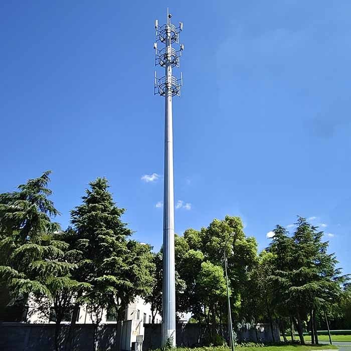 35m Antenna Baja Monopoles Dengan Platform Untuk Post Telekomunikasi