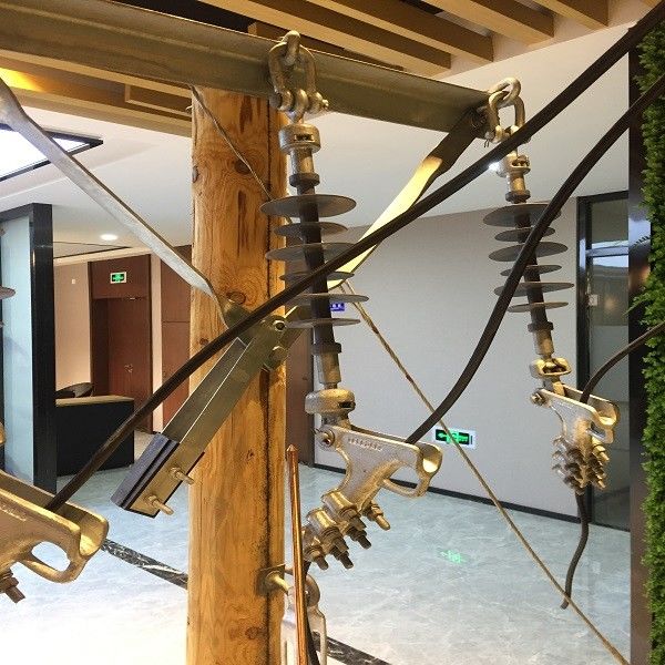 12kv 35kv aksesoris tiang Suspensi & Ketegangan Fittings untuk AAAC ACSR Konduktor 120mm² 50mm²