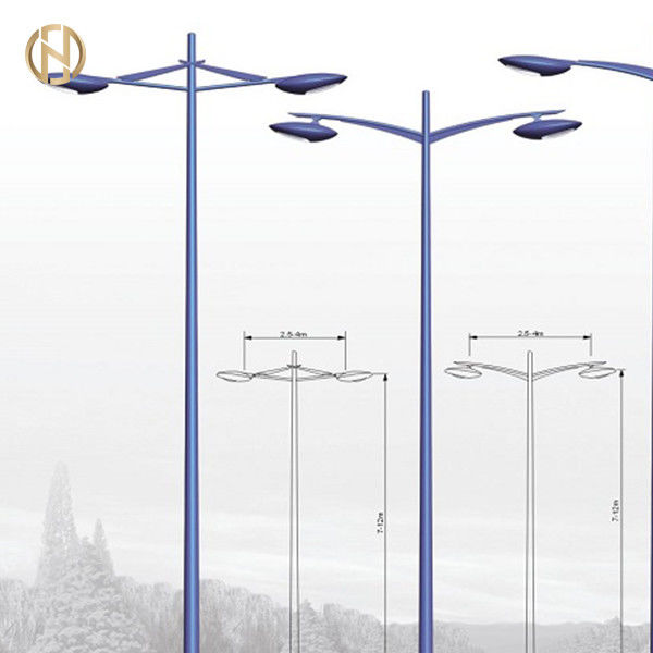 Tiang Lampu Jalan Tunggal Atau Ganda Lengan Kustom 3-12M 85um Ketebalan Galvanisasi