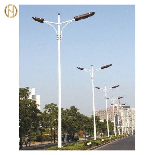 Disesuaikan 3m 6m 8m 12m Hot Dip Galvanized Octagonal Street Light Pole
