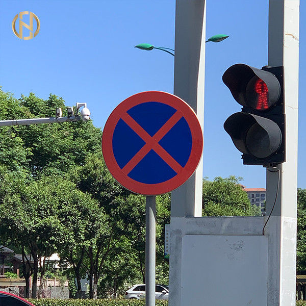 Hot Dip Galvanis 8M RAL Color Q235 Road Sign Pole