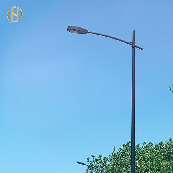 Tiang Lampu Jalan Galvanis 3M 6M 9M 12M Tiang Lampu Oktagonal Kustom