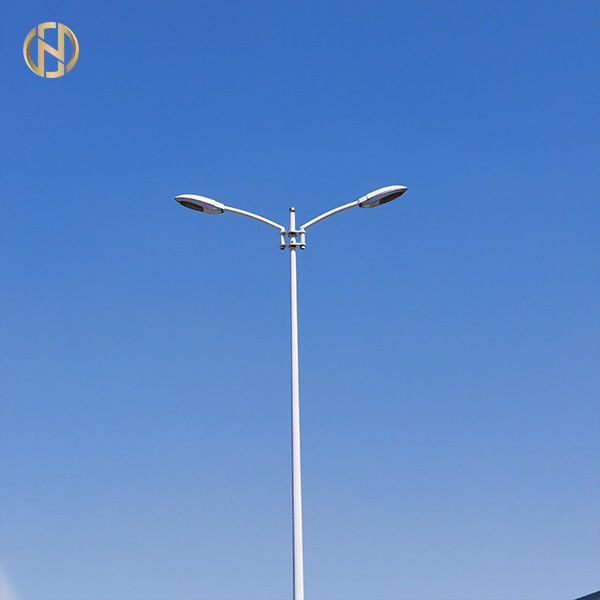 5M Q235B Lampu Jalan Pasak Putaran Kerucut Semua Dalam Satu Tahan Gempa