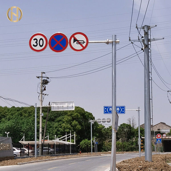 Tiang Tanda Jalan Bentuk Oktagonal Pos Rambu Lalu Lintas Baja Galvanis