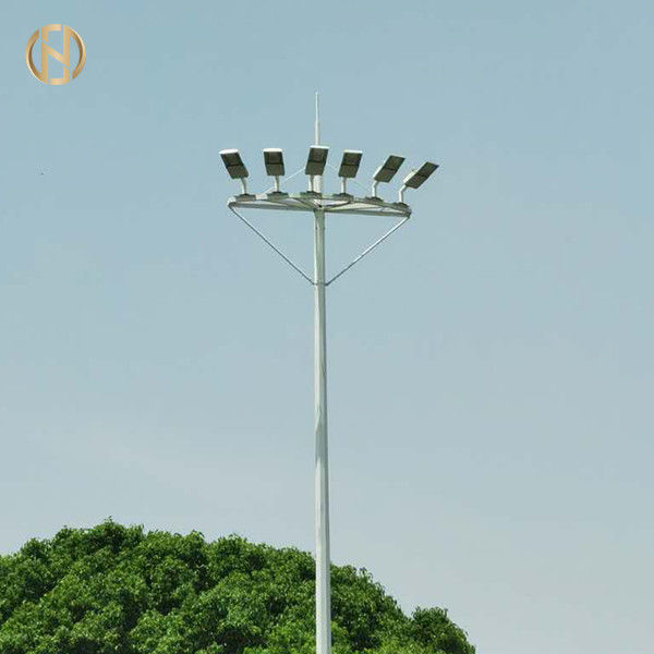 Dilapisi bubuk Menara Tiang Tinggi 95FT IP65 Warna Silver Hot Dip Galvanized Surface