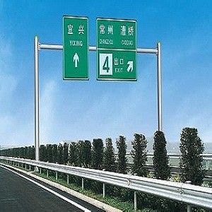 Tiang Tanda Jalan Tiang Tanda Jalan Q345B Galvanis, Tinggi Pemasangan 3-20M