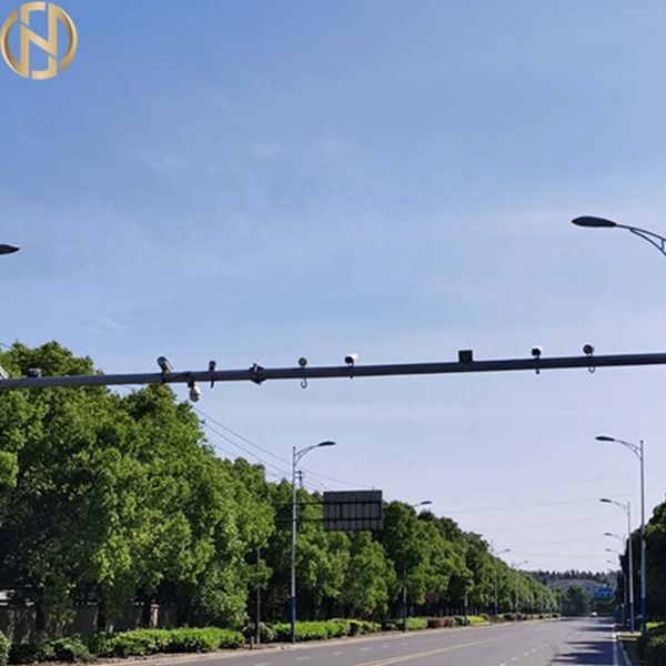 Tiang Kamera CCTV Lalu Lintas Kustom Pemantauan Posting CCTV Sensor CMOS
