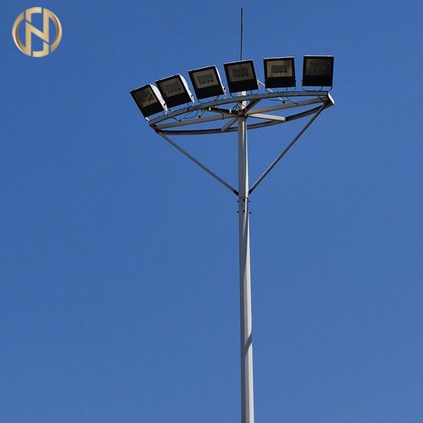 CE GR65 Kerucut Tiang Tiang Tinggi 12 Meter IP65 Untuk Lampu Sorot