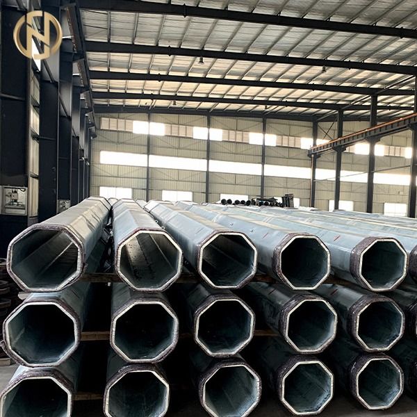Stadion Baja Galvanis Hot Dip Telescoping Tiang Lampu Tiang Tinggi
